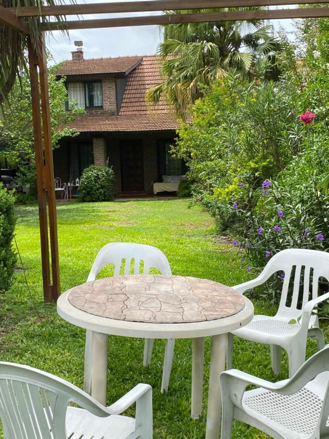 منزل الضيف La Union  في Casa De Huespedes El Trebol De Ezeiza المظهر الخارجي الصورة